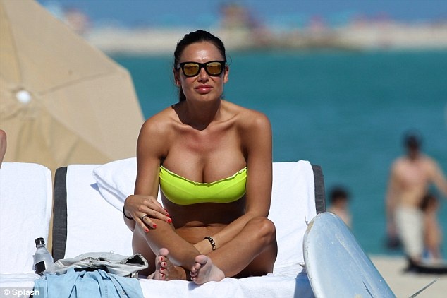 Η εντυπωσιακή πρώην σύντροφος του Μπερλουσκόνι