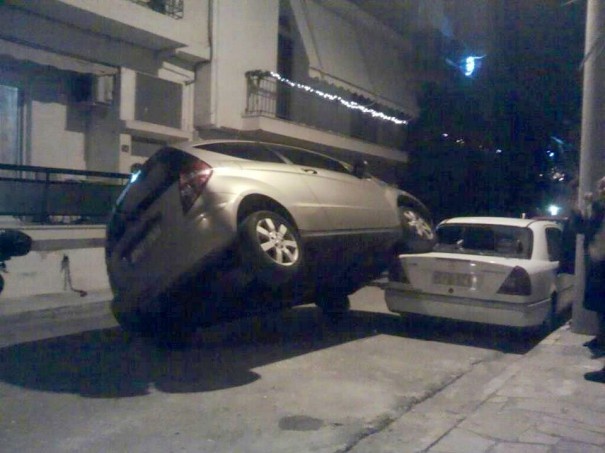 Η φωτό της ημέρας: Ο ορισμός του... Η νέα χρονιά μπήκε στραβά!