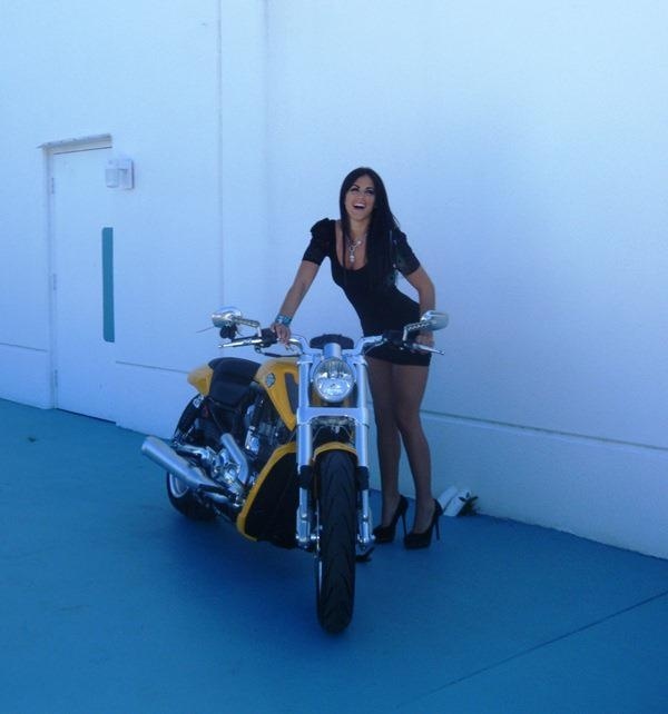 Μαρσάρει και ανεβάζει στροφές στο... κόκκινο!