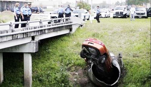 Απίστευτα ατυχήματα με αυτοκίνητο! (pics)