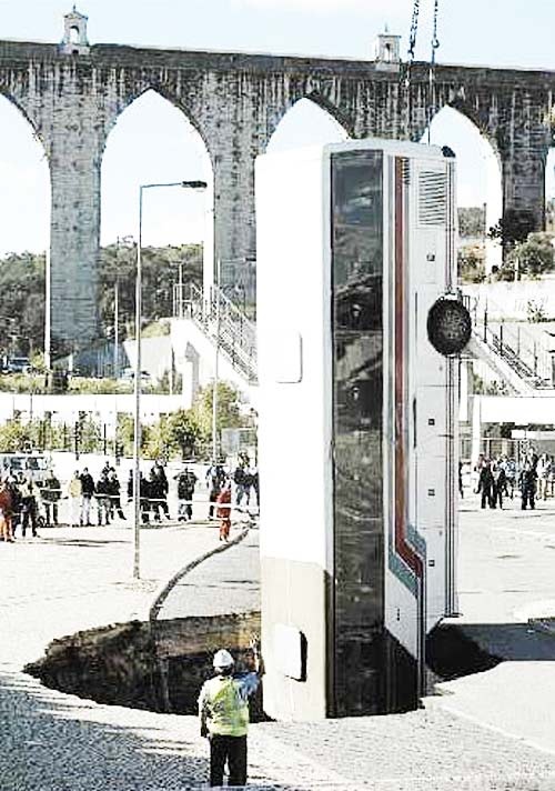 Απίστευτα ατυχήματα με αυτοκίνητο! (pics)