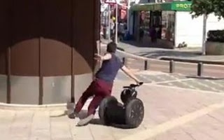 Το... περίεργο «σπίτι» πάνω σε ποδήλατο! (pics)