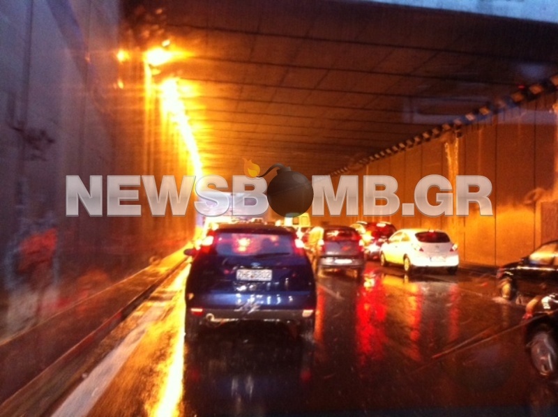 Χαλάζι και κυκλοφοριακό «έμφραγμα» στην Αθήνα (pics)