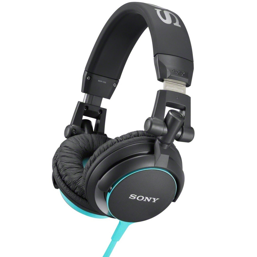 Public:Eμπλουτίζουν τη γκάμα των headphones με τα νέα μοντέλα της SΟΝΥ