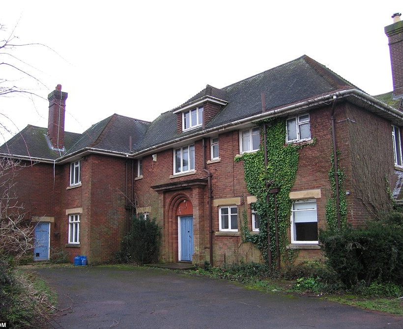 Γιατί πρέπει να δεις ένα σπίτι πριν το αγοράσεις: Δείτε τι έπαθε! 