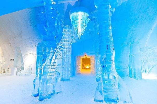 Μαγικό ξενοδοχείο από πάγο! (pics)