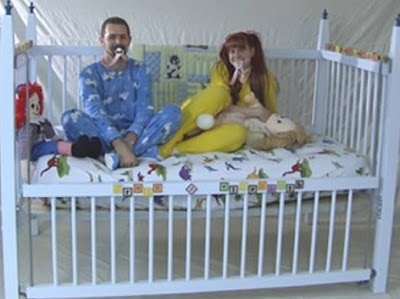 Σπάνια πάθηση κάνει τους ενήλικες να συμπεριφέρονται σαν μικρά παιδιά