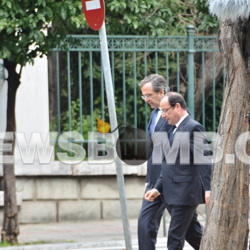 Ολάντ: Δεν ήρθα να πουλήσω εξοπλισμούς