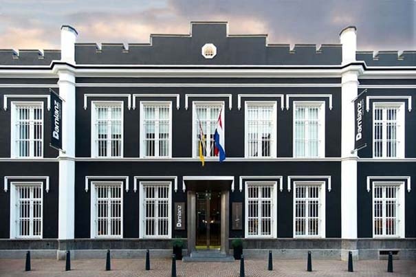 Παλιές φυλακές έγιναν... πολυτελές ξενοδοχείο! (pics)