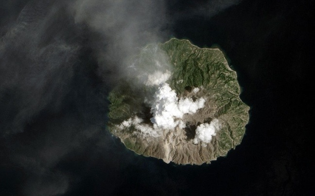 Δείτε πόσο μαγευτική είναι η Γη όταν την κοιτάς από το διάστημα (pics)