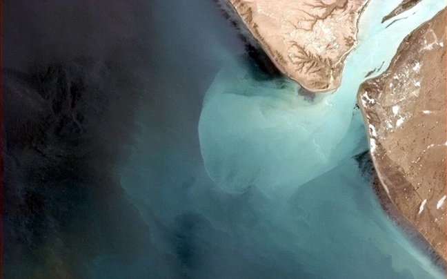 Δείτε πόσο μαγευτική είναι η Γη όταν την κοιτάς από το διάστημα (pics)