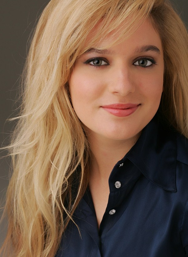 Είναι η κόρη του πιο διάσημου Ελληνα στο Hollywood (pics)