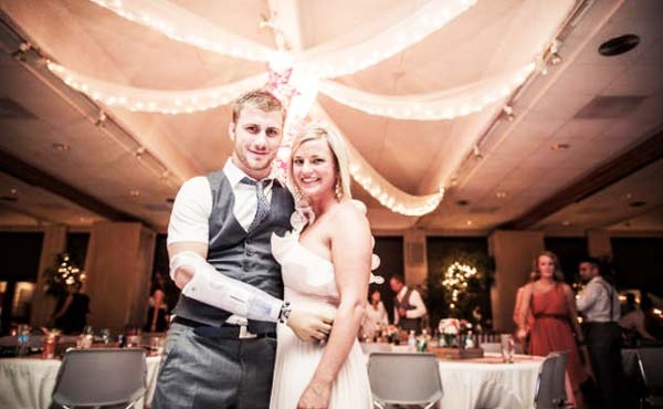 Μια πολύ συγκινητική ιστορία αγάπης καρέ-καρέ (pics)