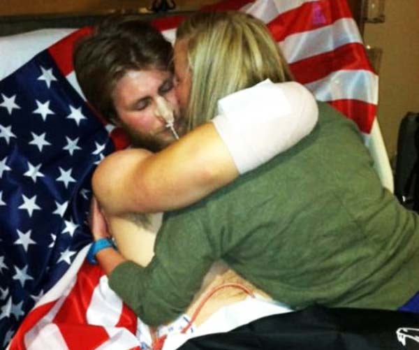 Μια πολύ συγκινητική ιστορία αγάπης καρέ-καρέ (pics)