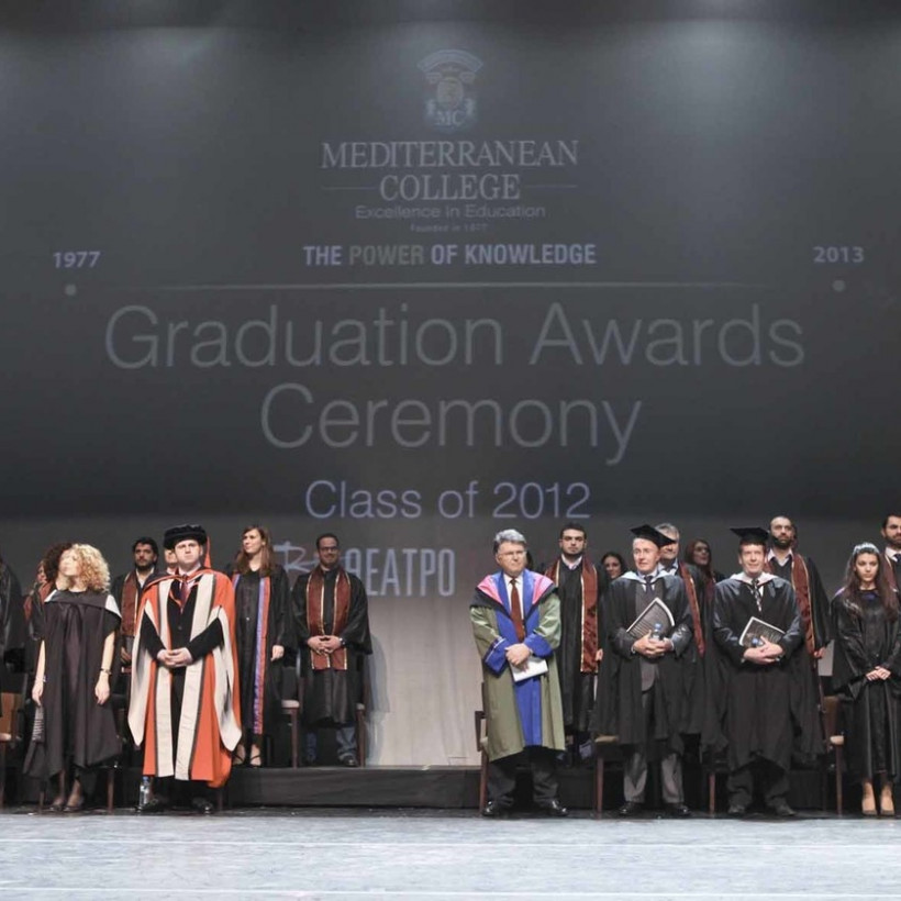 Εντυπωσιακή η τελετή αποφοίτησης του Mediterranean College