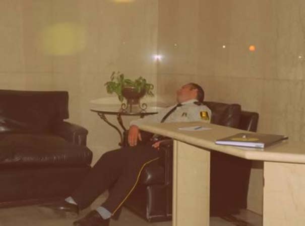 Τους πήρε ο ύπνος στο λάθος μέρος,την λάθος ώρα (pics)