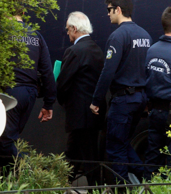 Φωτορεπορτάζ: Έφτασε στο δικαστήριο ο Άκης