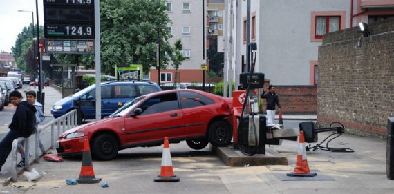 Δεν υπάρχουν: Τα χειρότερα παρκαρίσματα του κόσμου (pics)