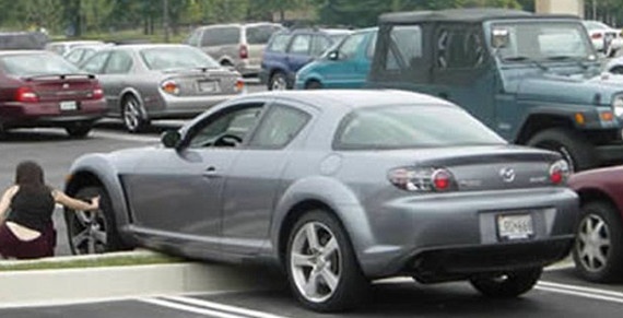 Δεν υπάρχουν: Τα χειρότερα παρκαρίσματα του κόσμου (pics)