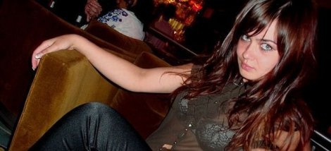 Σας φαίνεται αθώα αυτή η όμορφη κοπέλα; Και όμως...