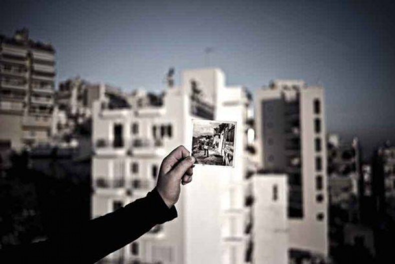 Στην... Ελβετία η Ελλάδα της κρίσης μέσα από φωτογραφίες