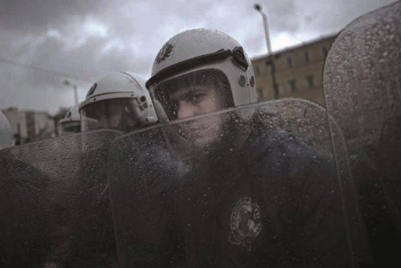 Στην... Ελβετία η Ελλάδα της κρίσης μέσα από φωτογραφίες