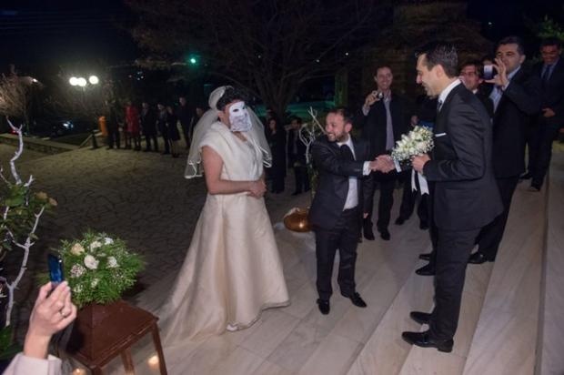 Πάτρα: Άλλη περίμεναν για νύφη και άλλη... έφθασε! (pics)