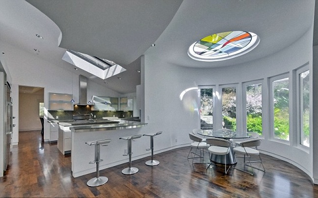 Δείτε το σπίτι του συνιδρυτή της Apple