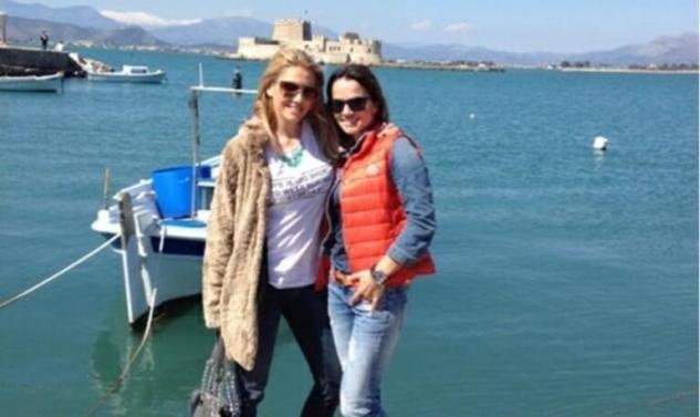 Έλενα Παπαβασιλείου και Σόφη Πασχάλη τρέλαναν το Ναύπλιο