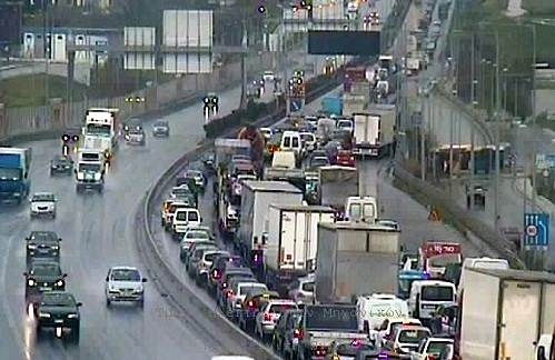 Κυκλοφοριακό «έμφραγμα» στη Θεσσαλονίκη (pics)