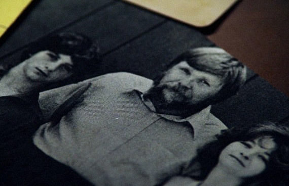 Έζησε στο σπίτι του τρόμου και σπάει τη σιωπή του μετά από 40 χρόνια