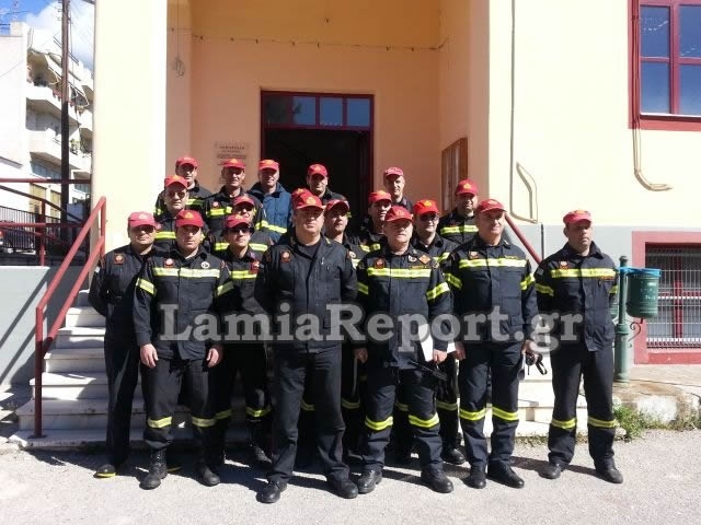 Δείτε τι έγινε όταν άνοιξε ο Απ. Γκλέτσος το «ύποπτο» δέμα (pics-vid)