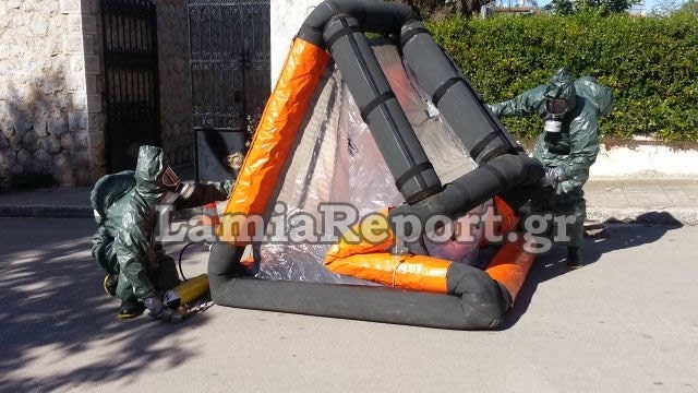 Δείτε τι έγινε όταν άνοιξε ο Απ. Γκλέτσος το «ύποπτο» δέμα (pics-vid)