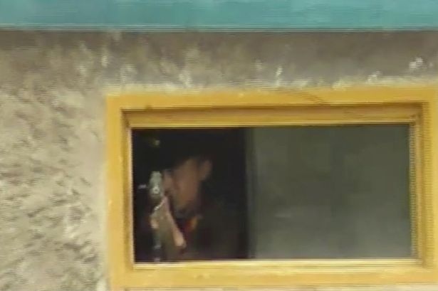 Δείτε τη συγκλονιστική εικόνα που κάνει το γύρο του κόσμου!