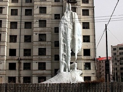 Να τι συμβαίνει αν ξεχάσεις ανοικτή τη βρύση σε παγωμένο κλίμα (pics)