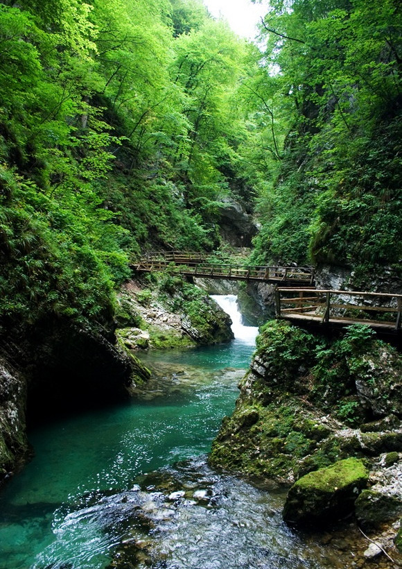 Τα πιο συναρπαστικά φαράγγια που κόβουν την ανάσα (pics) 