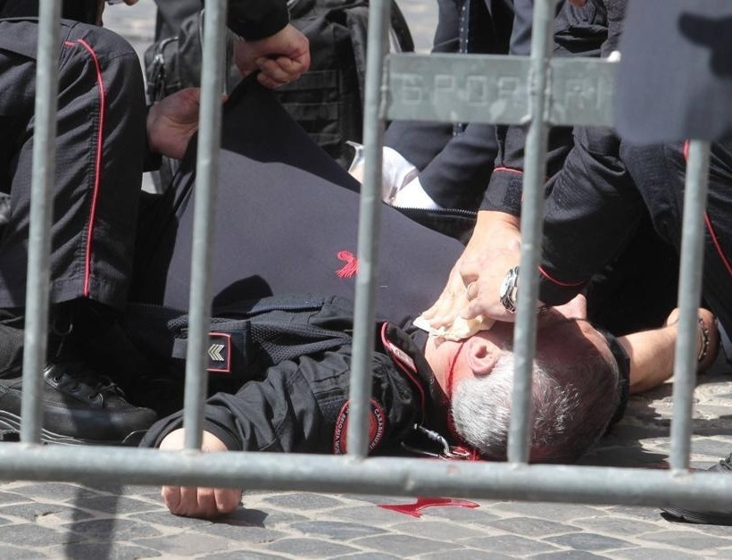 Ορκωμοσία με αίμα για την κυβέρνηση Λέτα