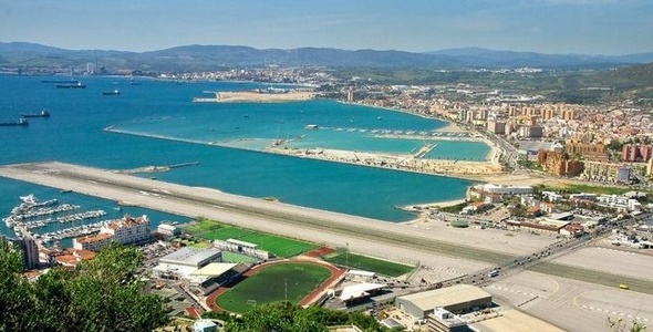 Το πιο τρομακτικό αεροδρόμιο (pics)