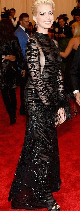 Το άκρως αποκαλυπτικό φόρεμα της διάσημης ηθοποιού! (pics)