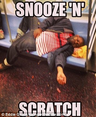 Απίθανες φωτογραφίες: Τι μπορεί να δει κανείς μέσα στο μετρό! 