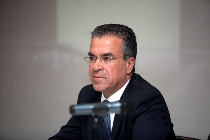 Σκύλος δάγκωσε γνωστό βουλευτή!