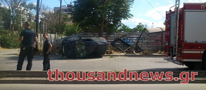 ΠΡΙΝ ΛΙΓΟ: Αυτοκίνητο έπεσε σε στάση λεωφορείου-Σοβαρά μία γυναίκα 