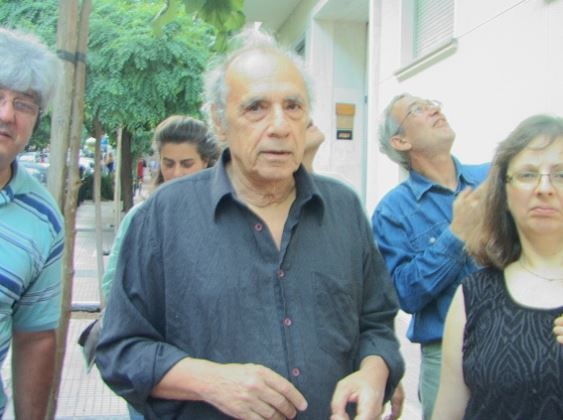 Ανέβασε και πάλι πανό κατά της Γερμανίας ο Κολλάτος  