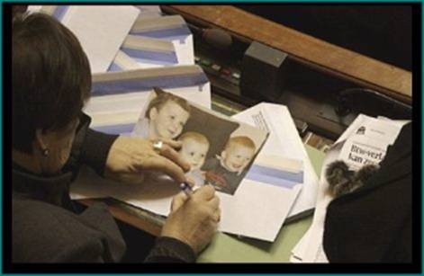 Ευρωτεμπέληδες: Να ποιοι κουνάνε το δάχτυλο στους Έλληνες