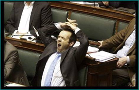 Ευρωτεμπέληδες: Να ποιοι κουνάνε το δάχτυλο στους Έλληνες