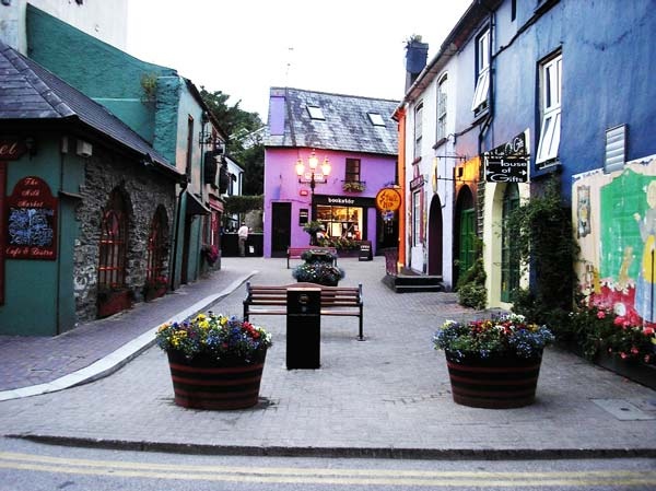 Kinsale: Ένα χωριό γεμάτο χρώματα! (pics)