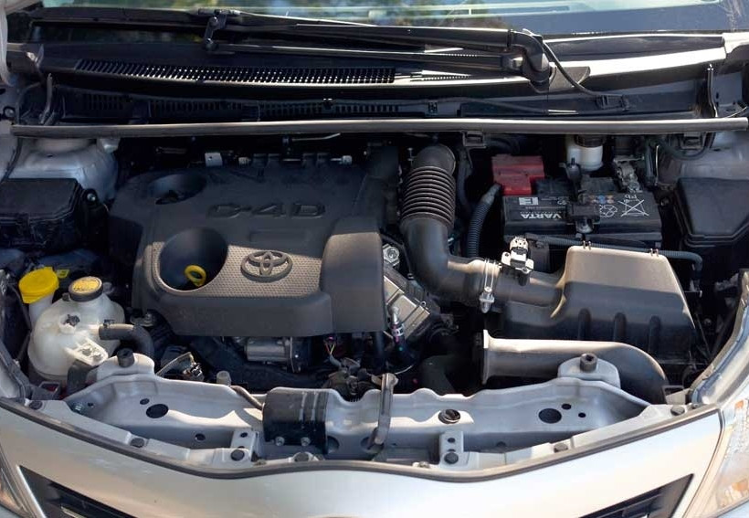 TOYOTA YARIS 1.4 D-4D