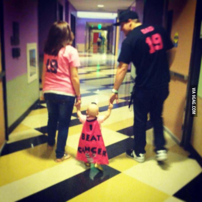 H συγκλονιστική φωτογραφία ενός παιδιού που σαρώνει στο Facebook