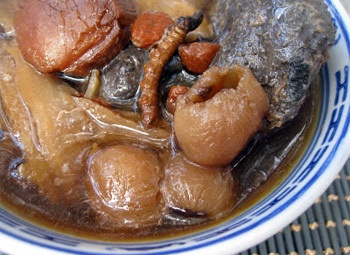 Τα πιο αηδιαστικά αλλά και υγιεινά φαγητά του κόσμου