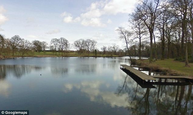 Μετά το δυστύχημα ανέβασε τη φωτογραφία του νεκρού φίλου στο Facebook